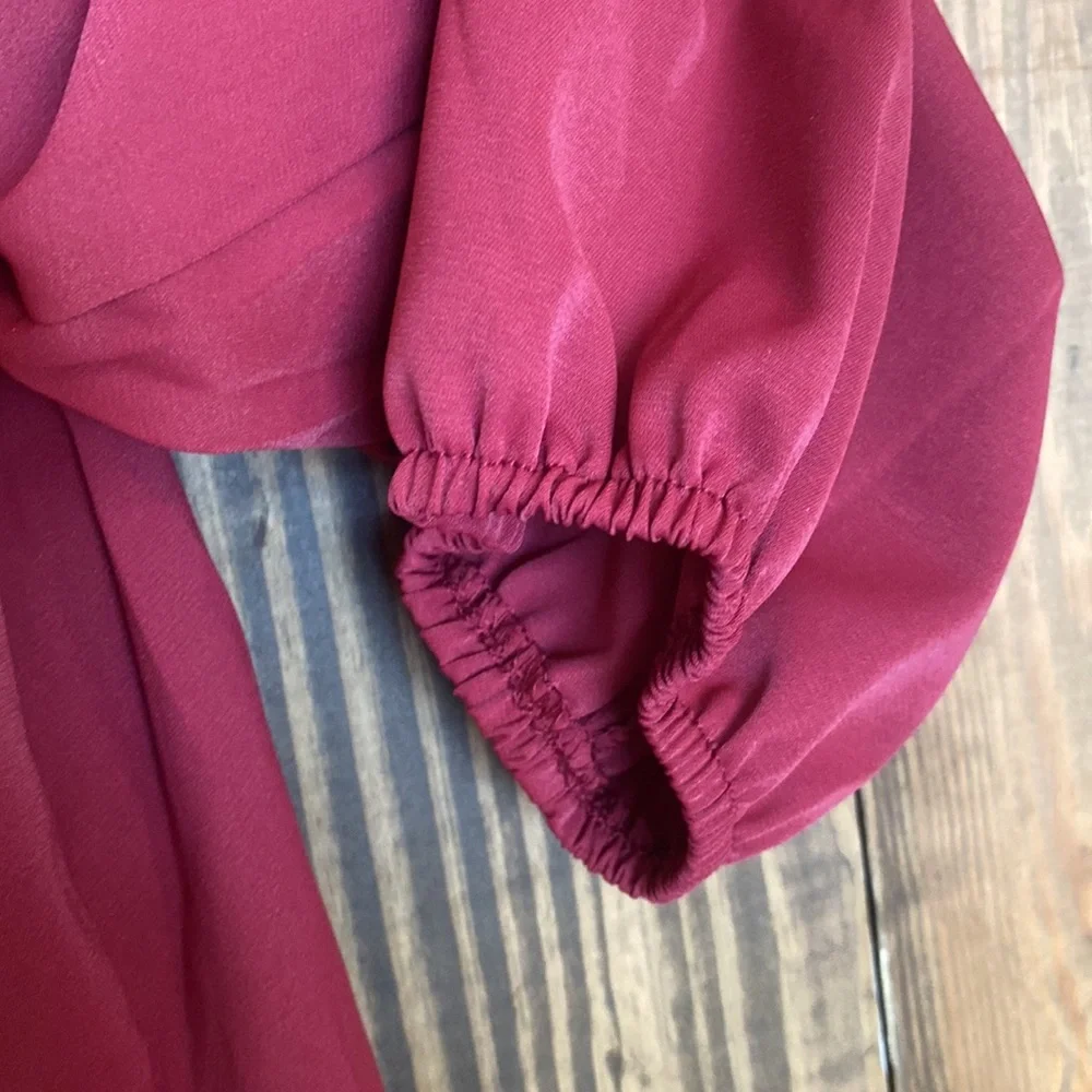 Women’s Blouse - Picture 4 of 8